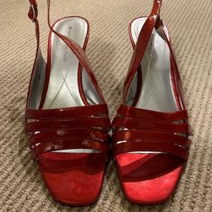 Red Bandolino wedges